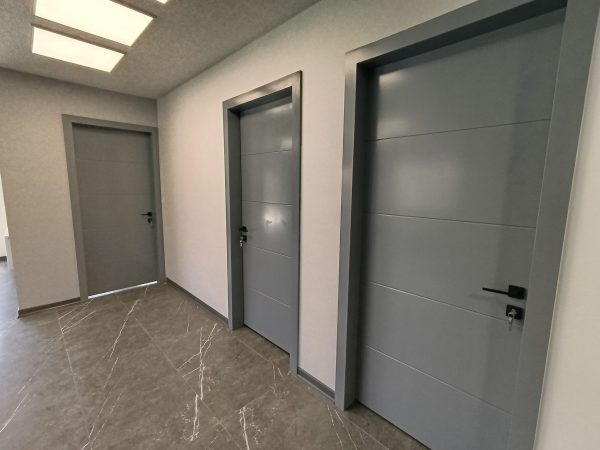 درب چوبی اصفهان